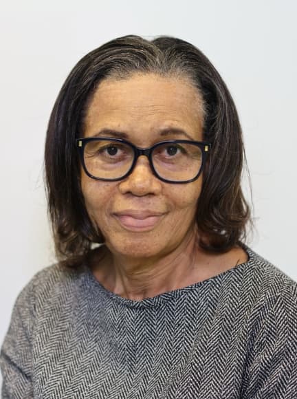 Joan Nicholson